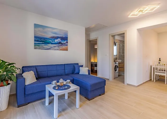 Lejlighed Spacious & Modern Blue For 4 With Terrace & Parking Peaceful Near Beaches